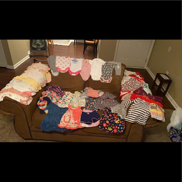 3 months-6-9 months Baby Girl Clothing - Picture 1 of 1